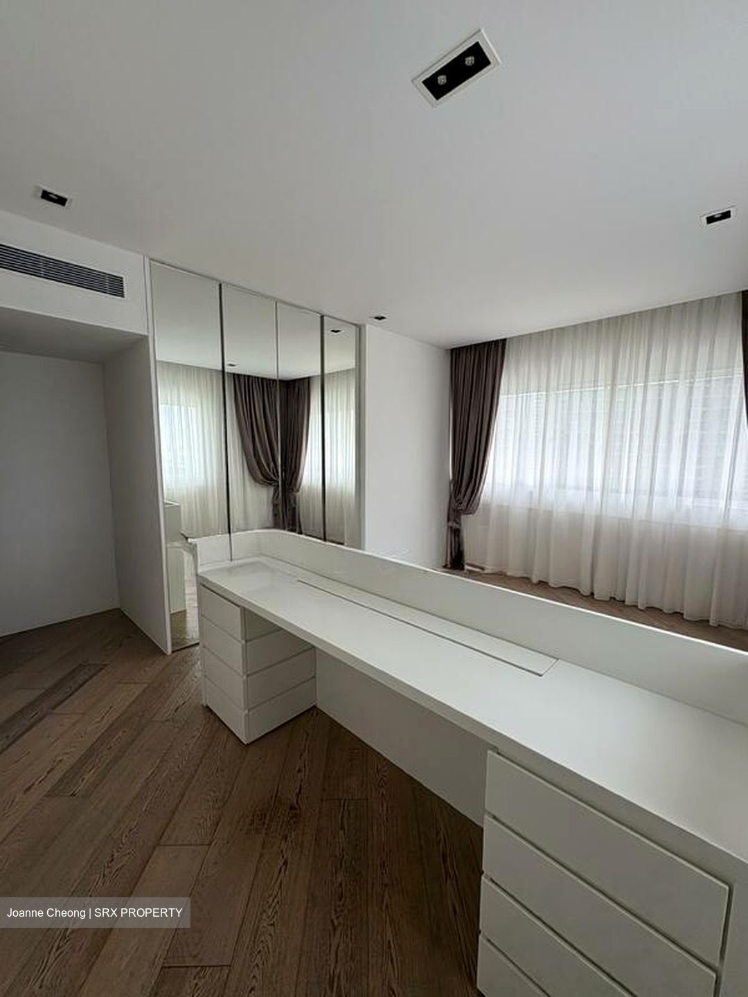Leonie Towers (D9), Apartment #513997841